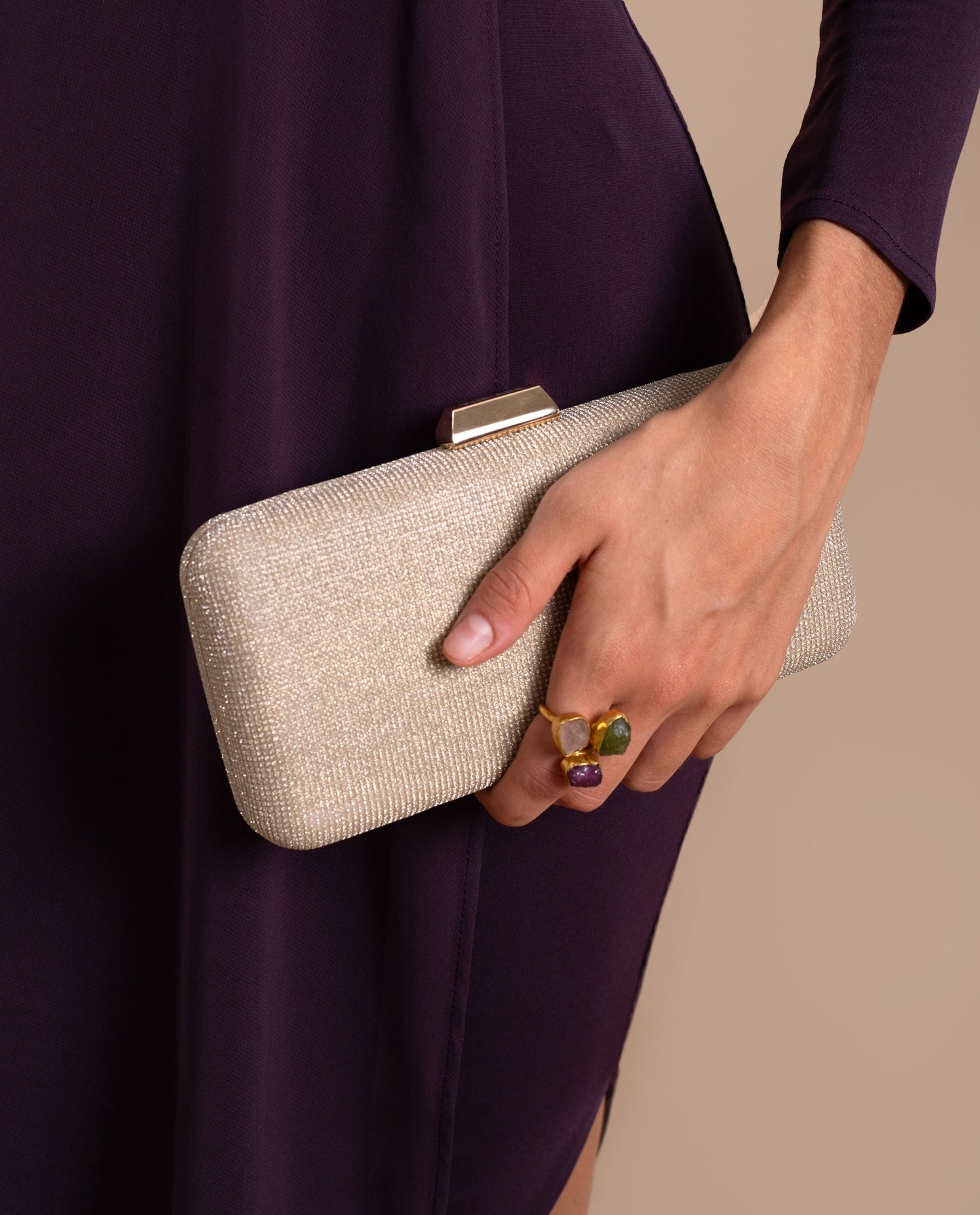 CLUTCH SPARKS · DORADO