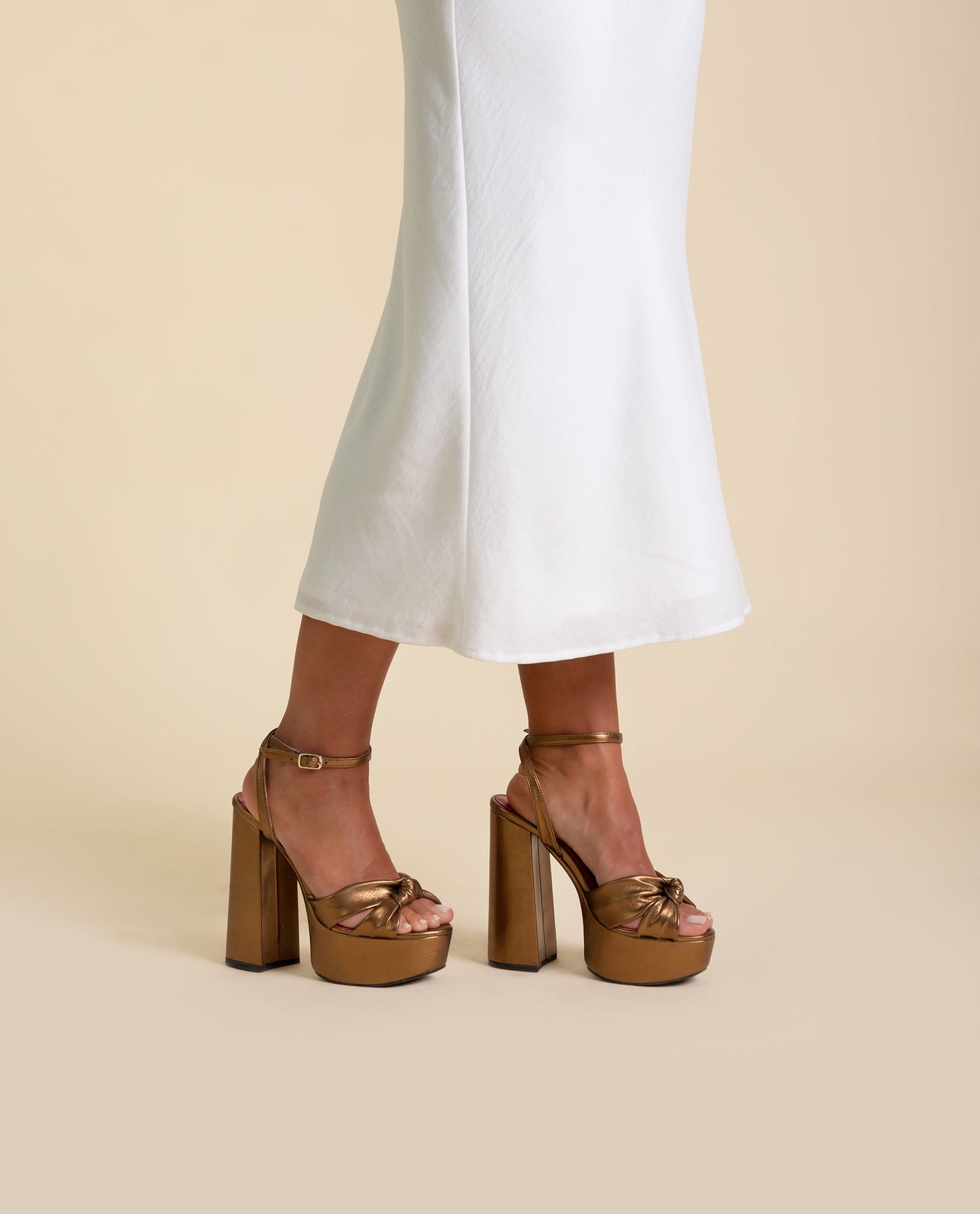 SANDALIA #7 · COBRE