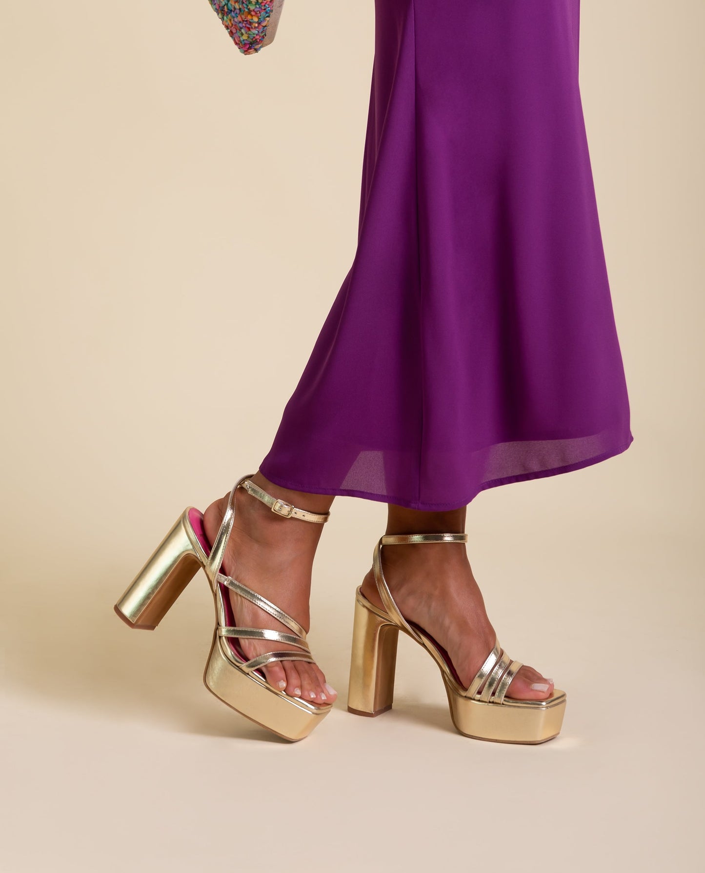 SANDALIA #8 · PLATINO