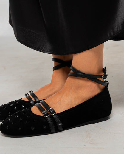 BAILARINAS JUST LIKE THAT · NEGRO