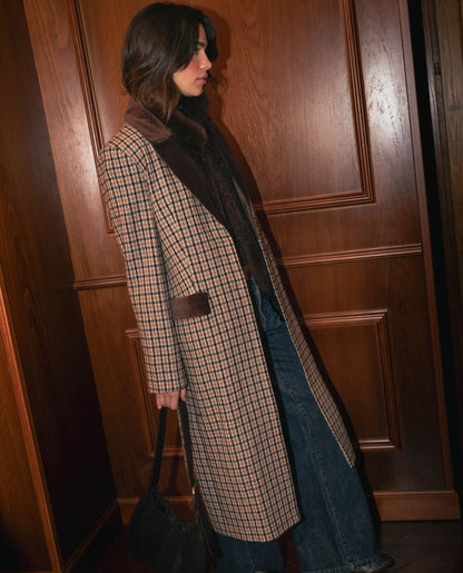 ABRIGO NEW IN TOWN · CUADROS