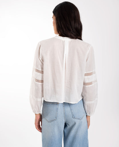 BLUSA CHASING MOMENTS · BLANCO