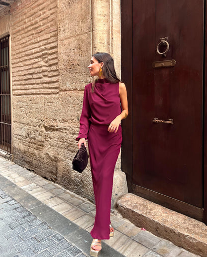 FALDA MRS. ARRIAGA · CIRUELA