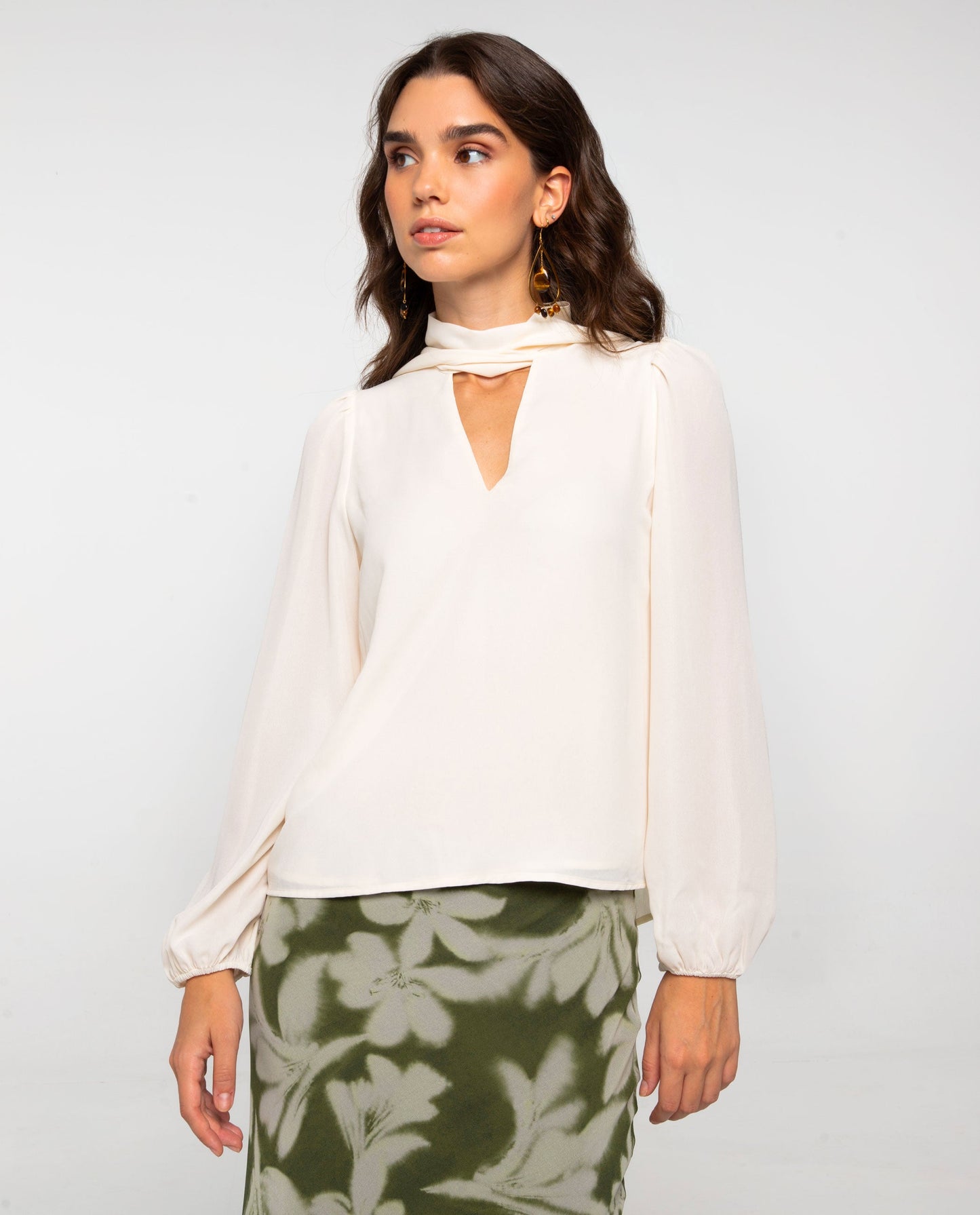 BLUSA BEGOÑA · CRUDO