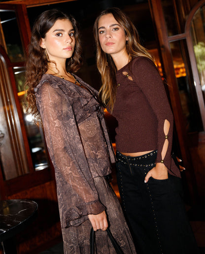 BLUSA IRREPLACEABLE · ESTAMPADO