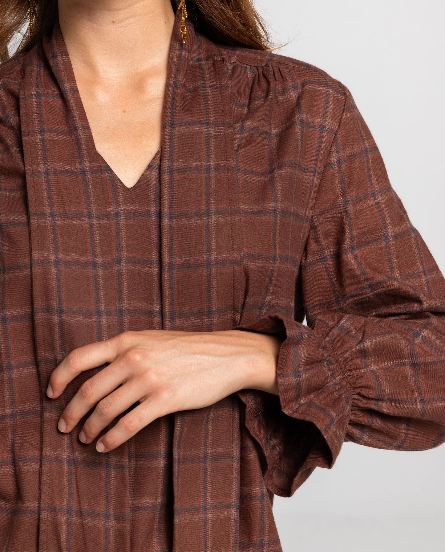 BLUSA CITY CRUSH · MARRÓN