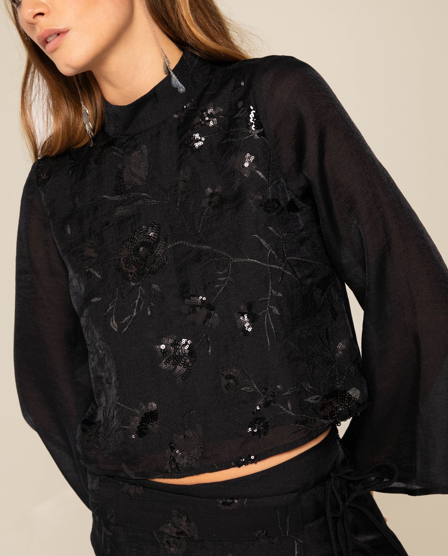BLUSA NIGHT TO REMEMBER · NEGRO