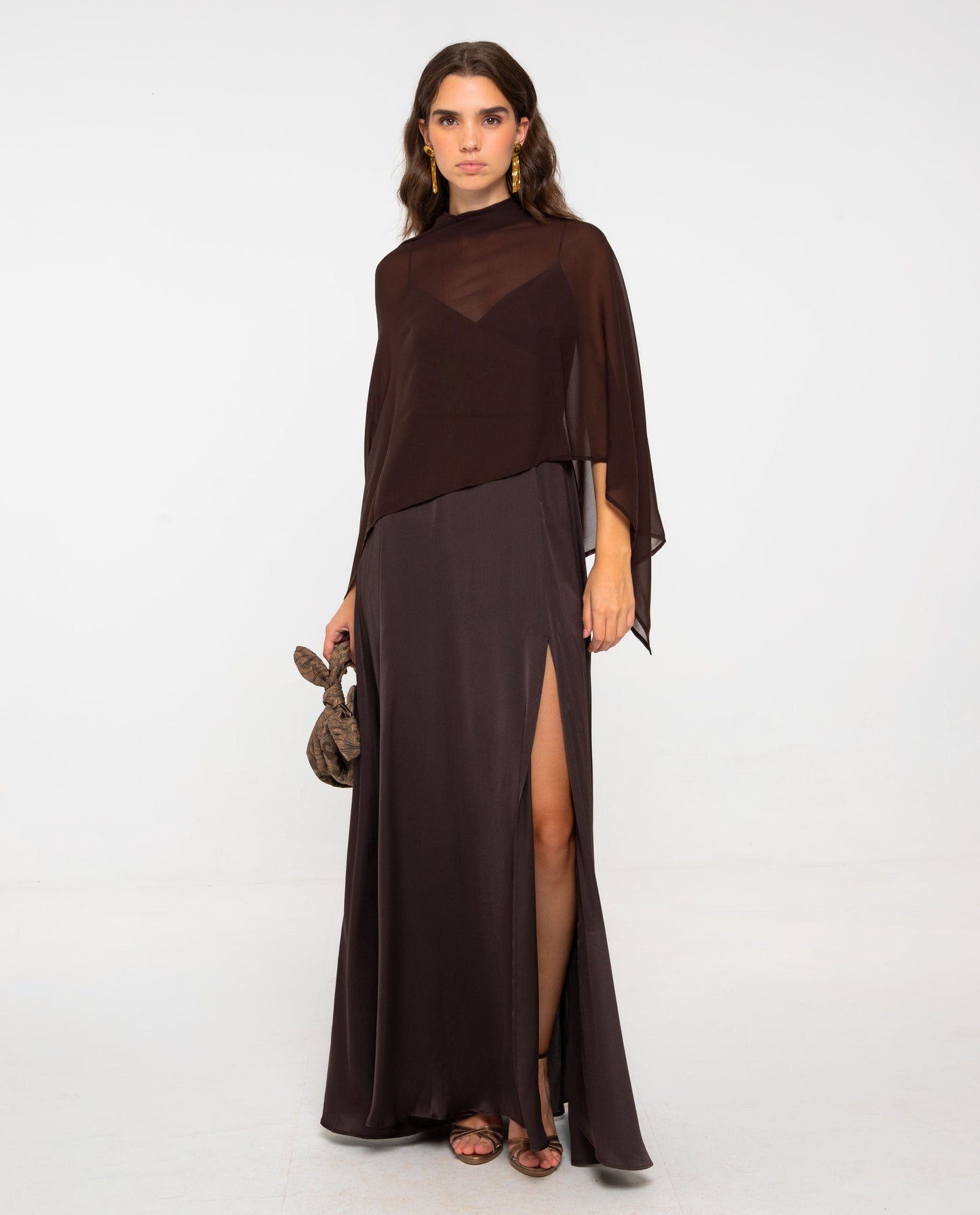 CAPA GASA · MARRÓN