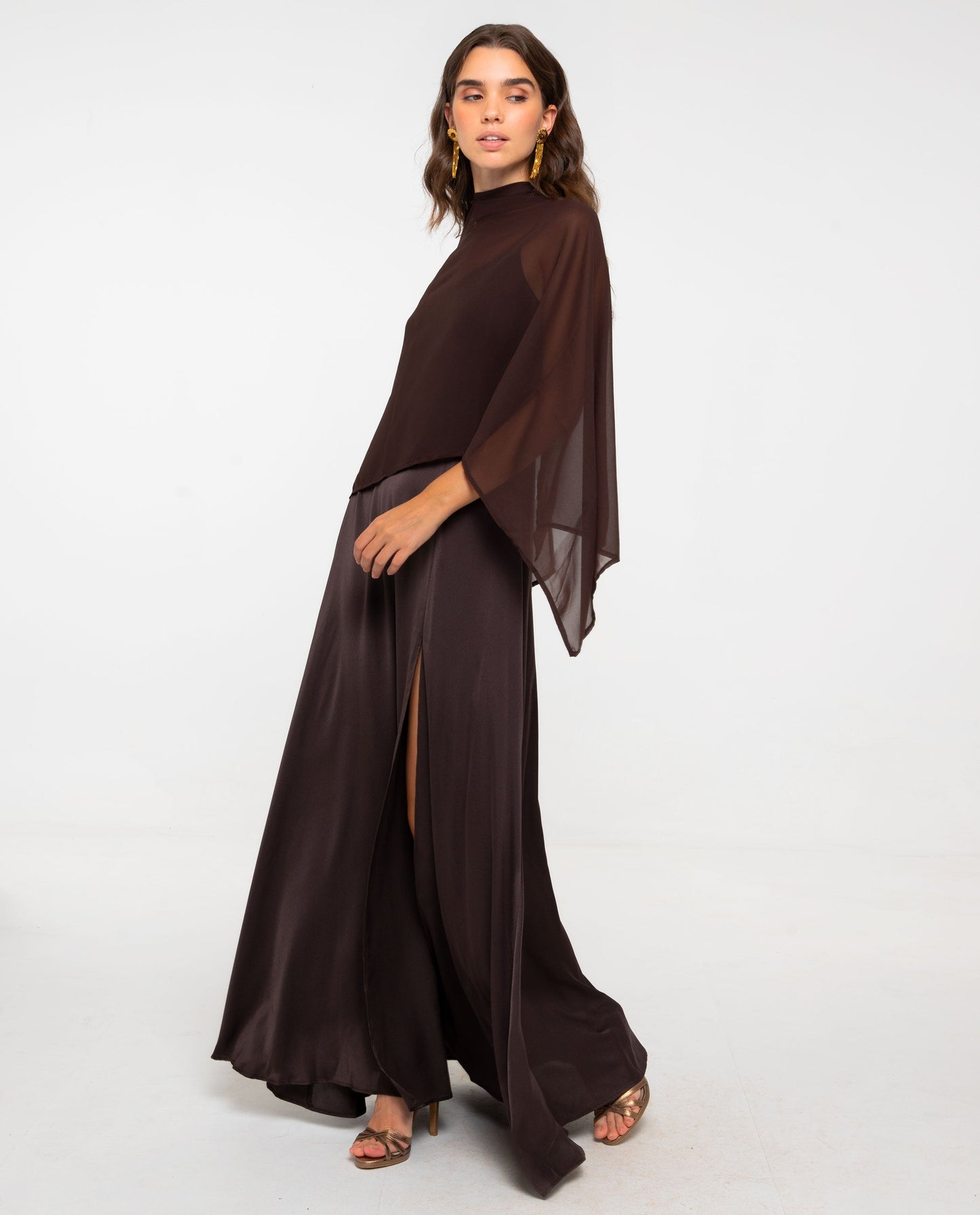 CAPA GASA · MARRÓN