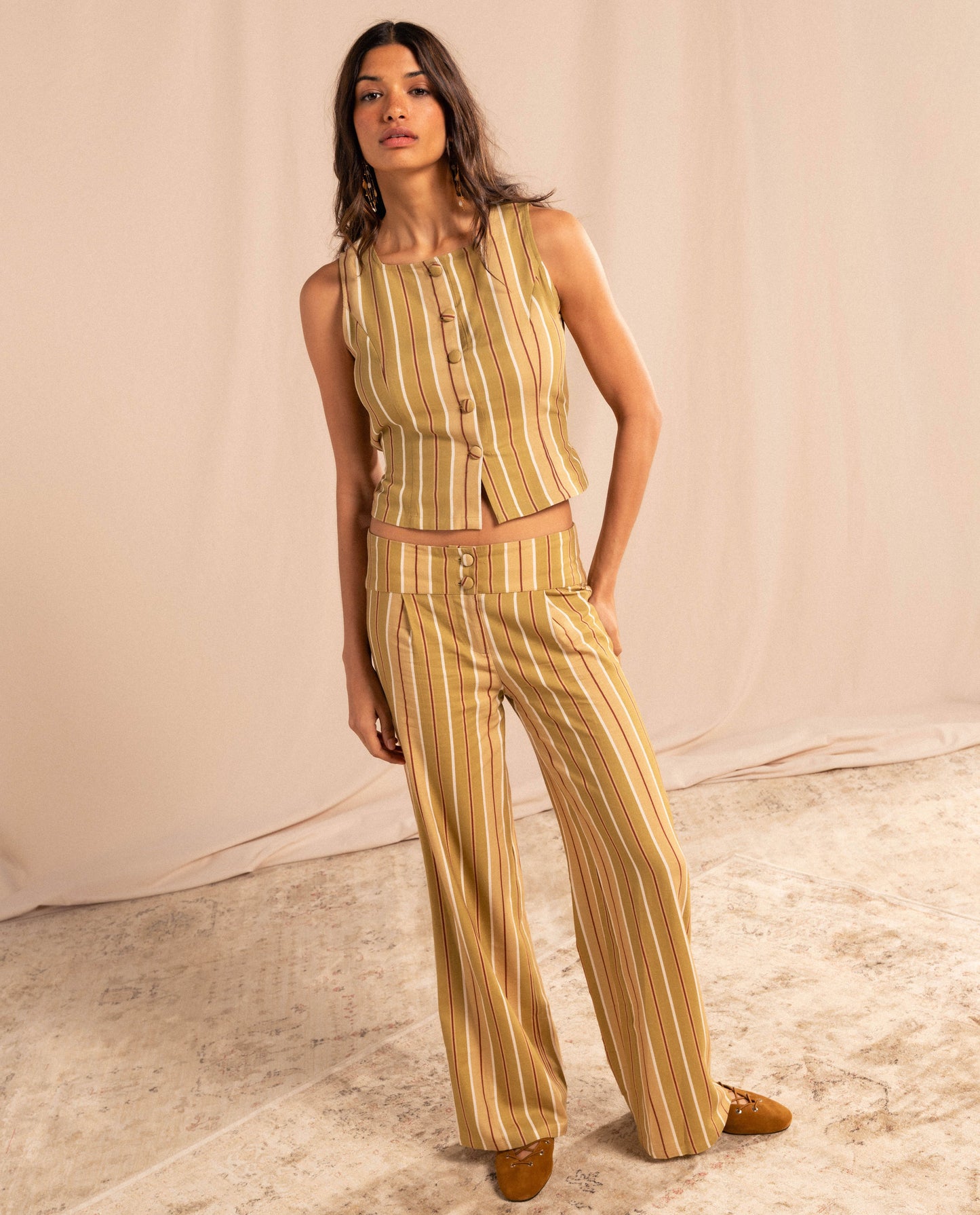 CHALECO DAILY STORIES · VERDE