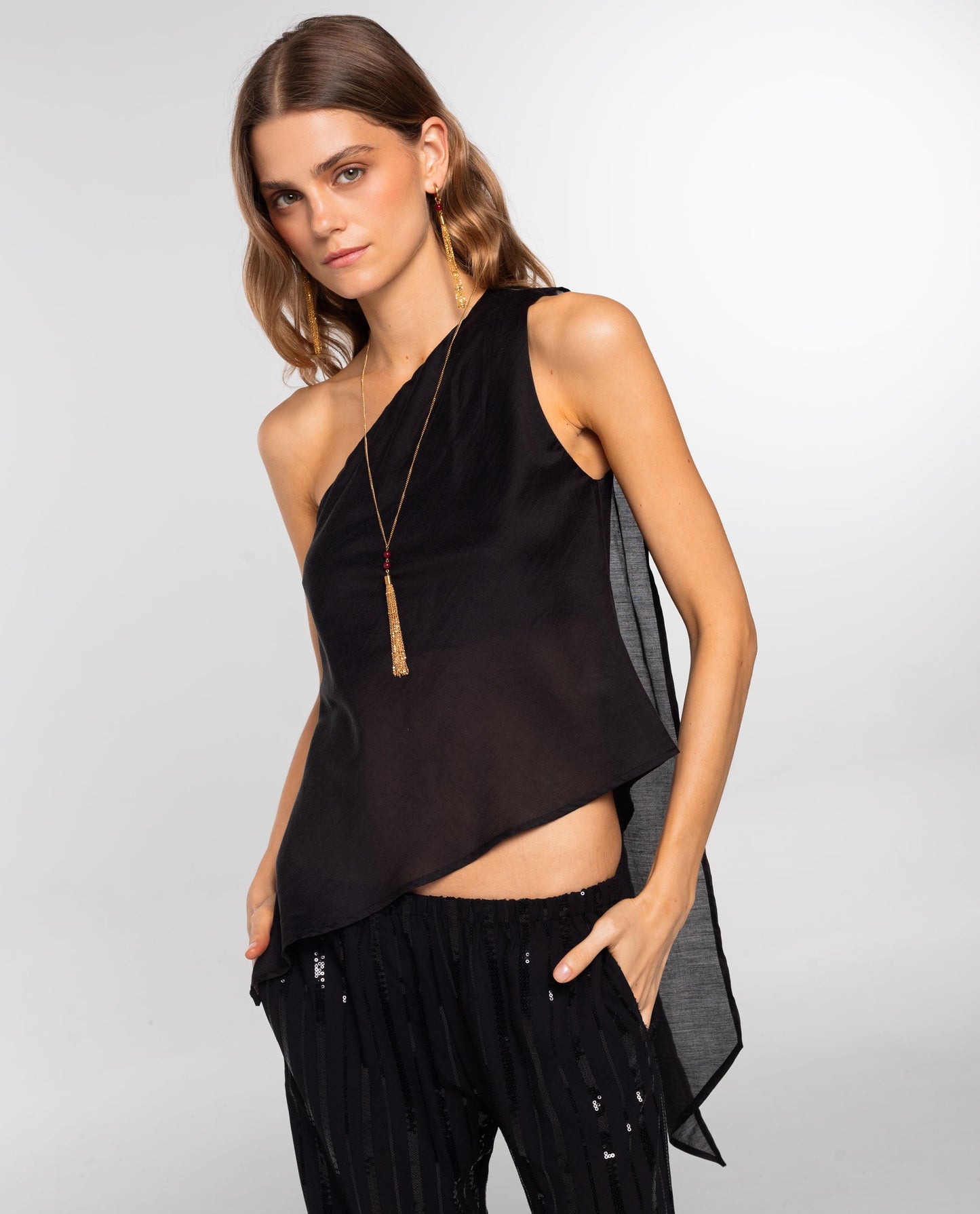 COLLAR CITY WHISPER · DORADO