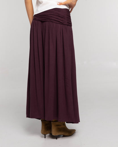 FALDA  SUNSET TALKS · CIRUELA