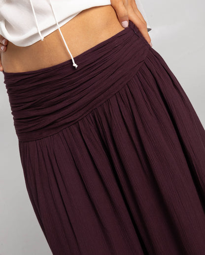 FALDA  SUNSET TALKS · CIRUELA