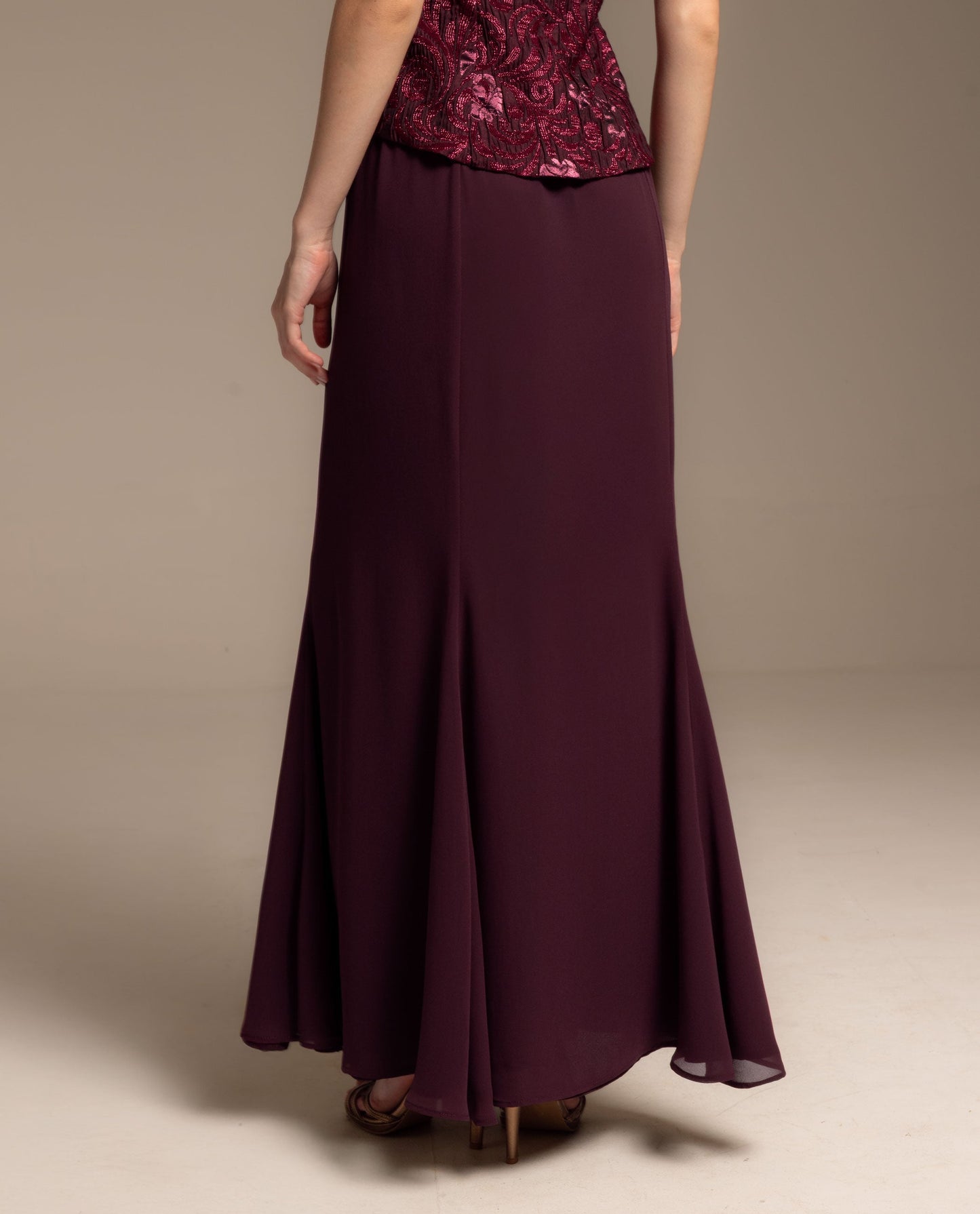 FALDA EUGENIA · BURDEOS