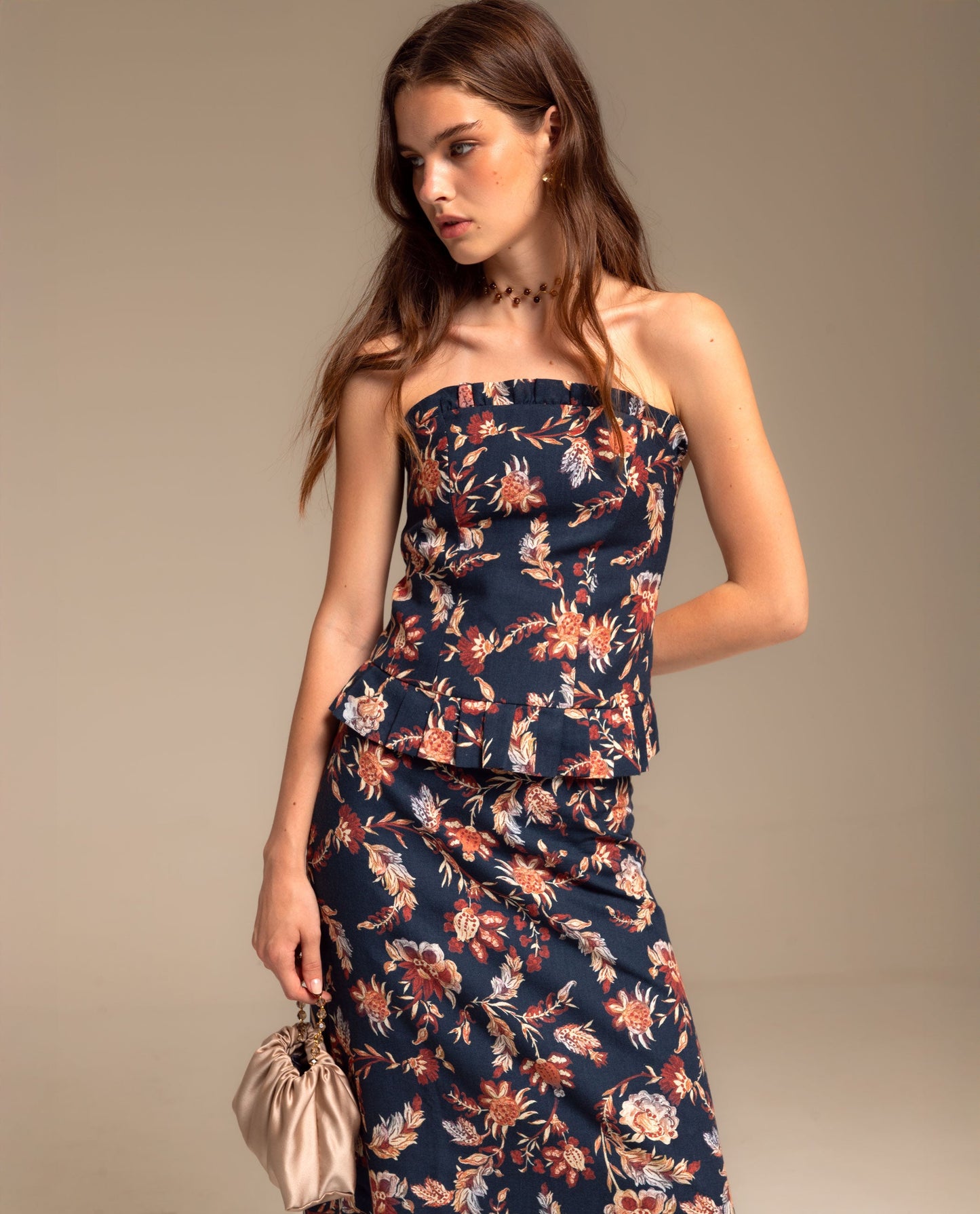 FALDA VEGA · AZUL MARINO