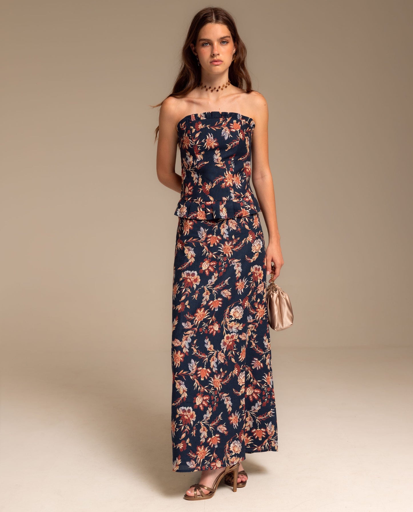 FALDA VEGA · AZUL MARINO