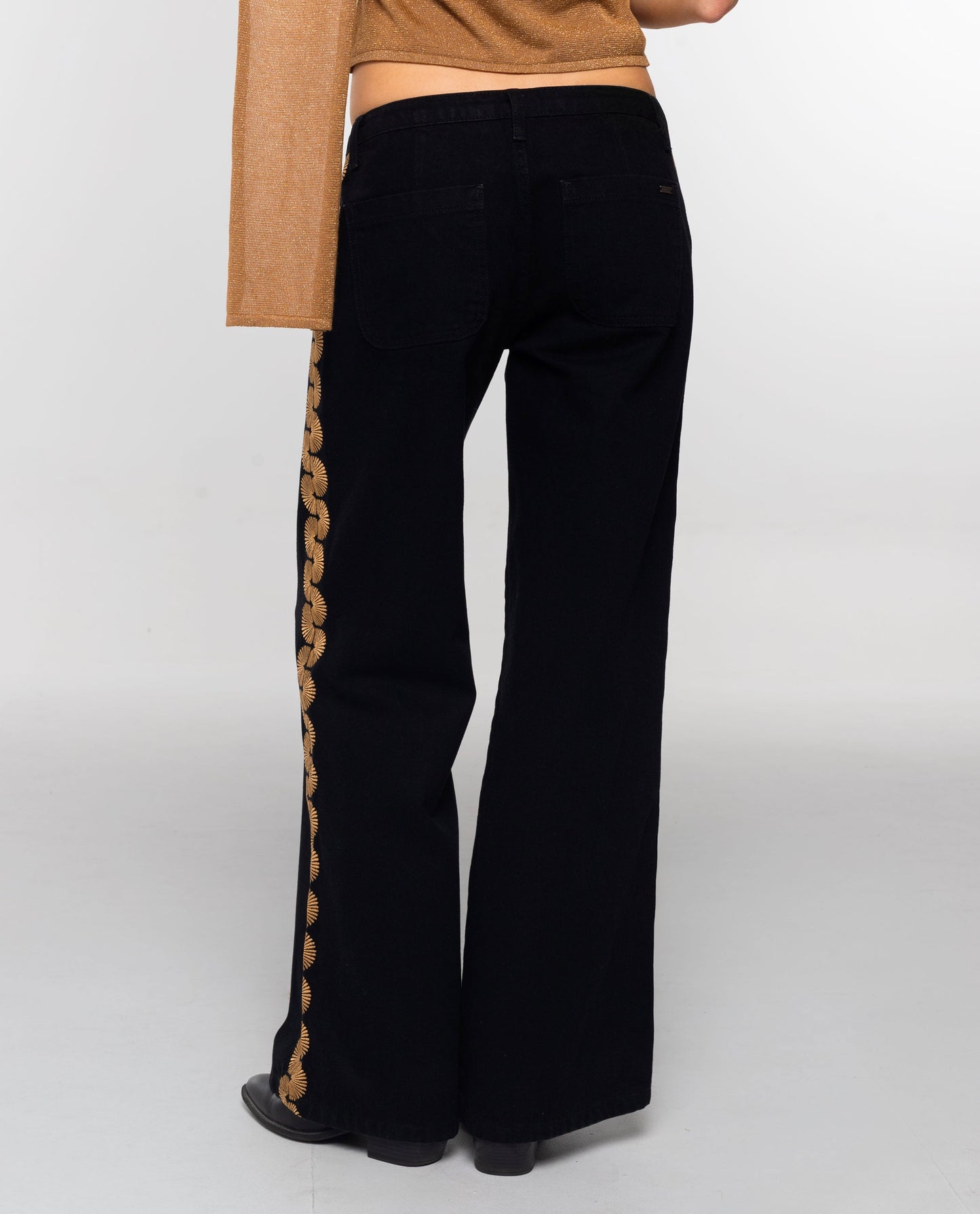 JEANS OASIS · NEGRO