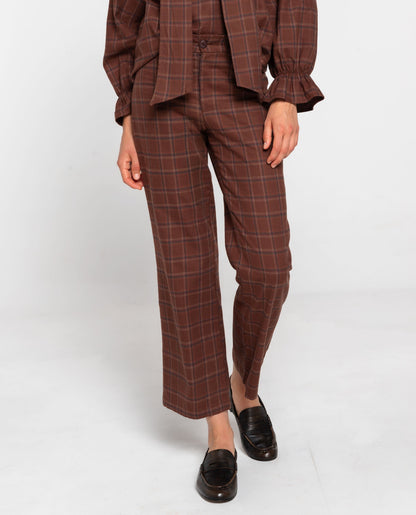 PANTALÓN CITY CRUSH · MARRÓN