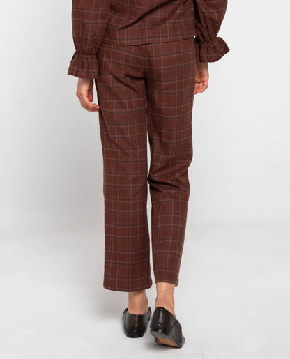 PANTALÓN CITY CRUSH · MARRÓN