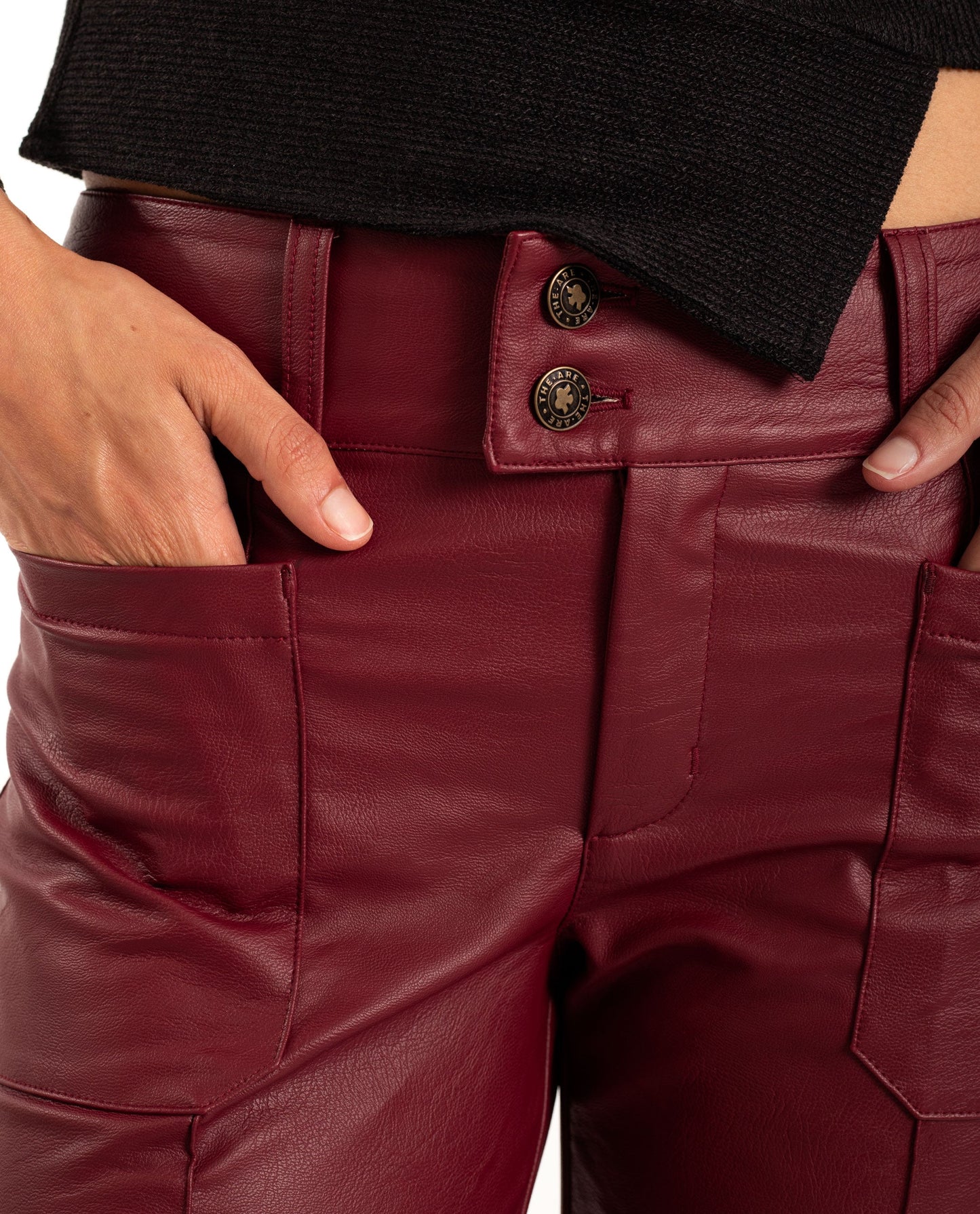 PANTALÓN BLESSED INDECISION · ROJO