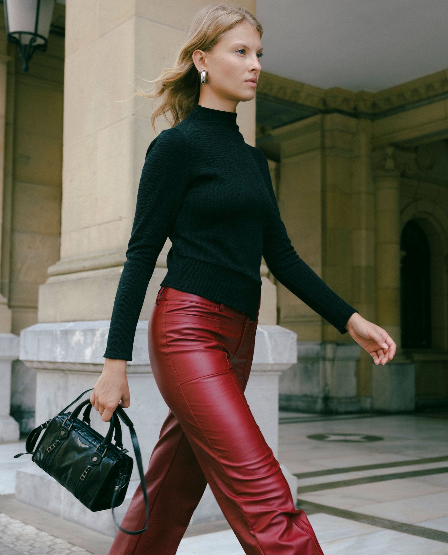 PANTALÓN BLESSED INDECISION · ROJO