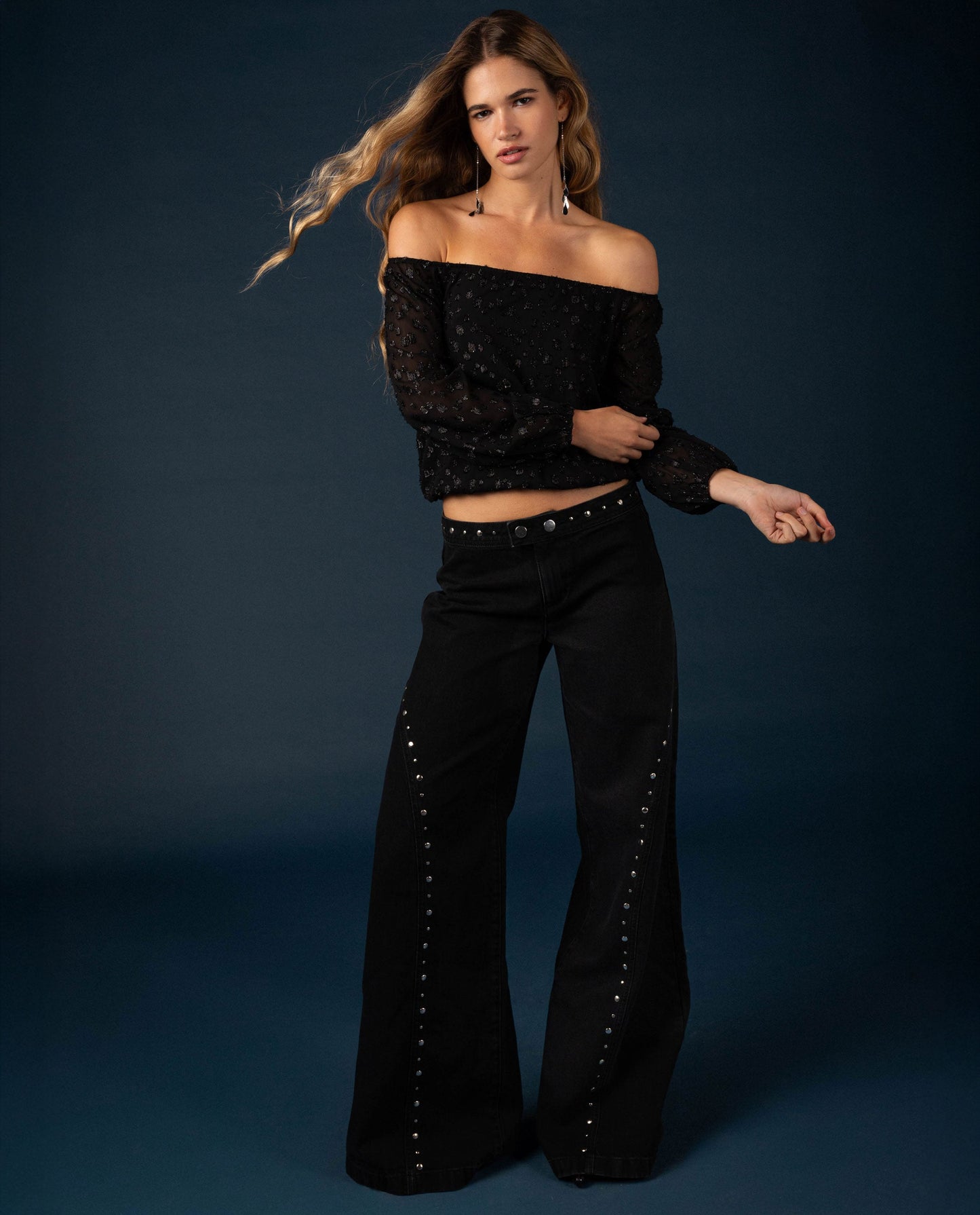 JEANS SHE WAS THERE · NEGRO