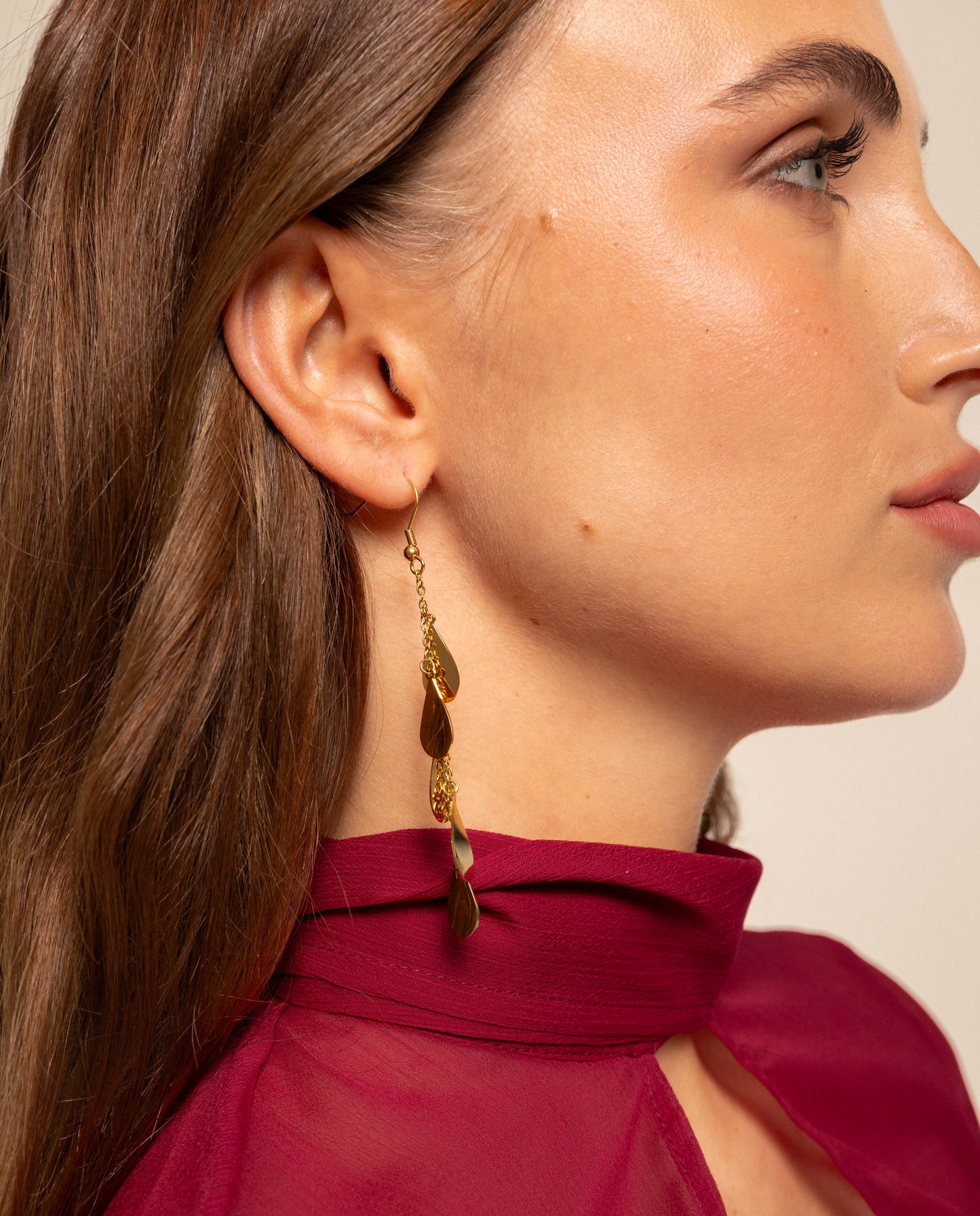 PENDIENTES HERA · ACERO BAÑO ORO