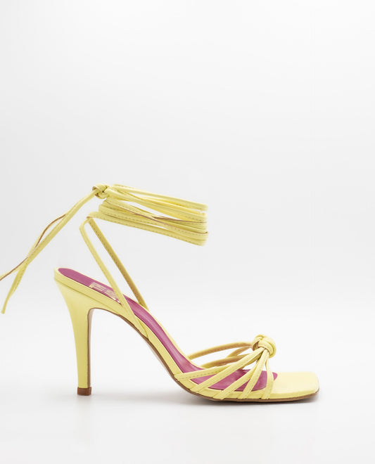 SANDALIA #2 · AMARILLO PASTEL